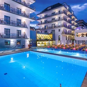 Alhambra Hotel Santa Susanna